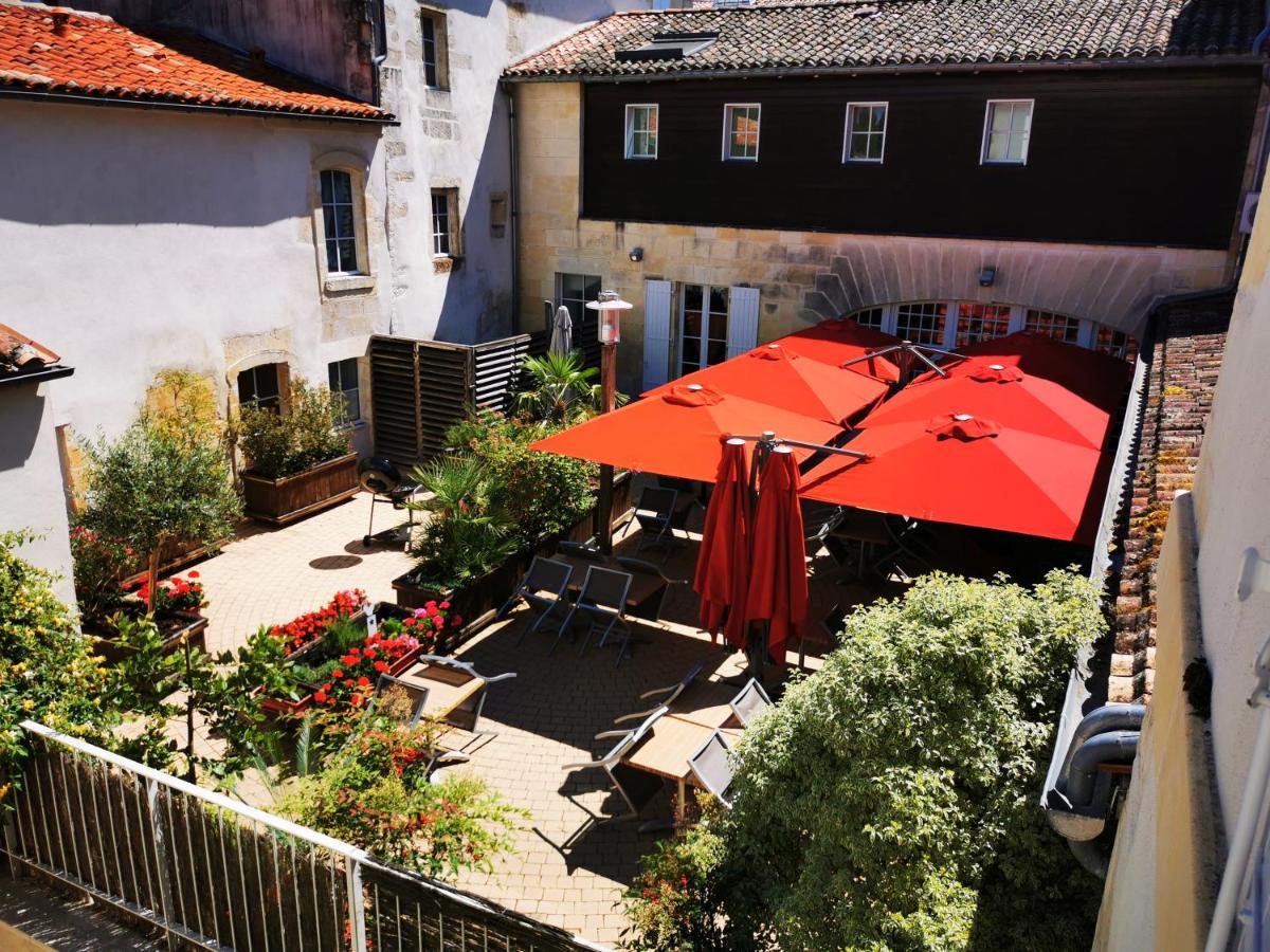 Hotel Restaurant Le Lion D'Or Gémozac Εξωτερικό φωτογραφία